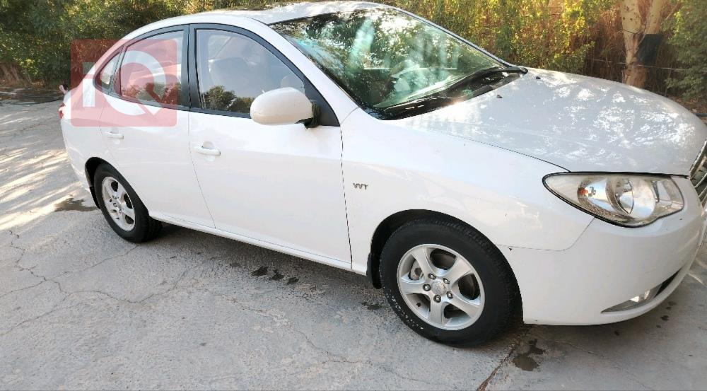 هیوندای ئەلەنترا